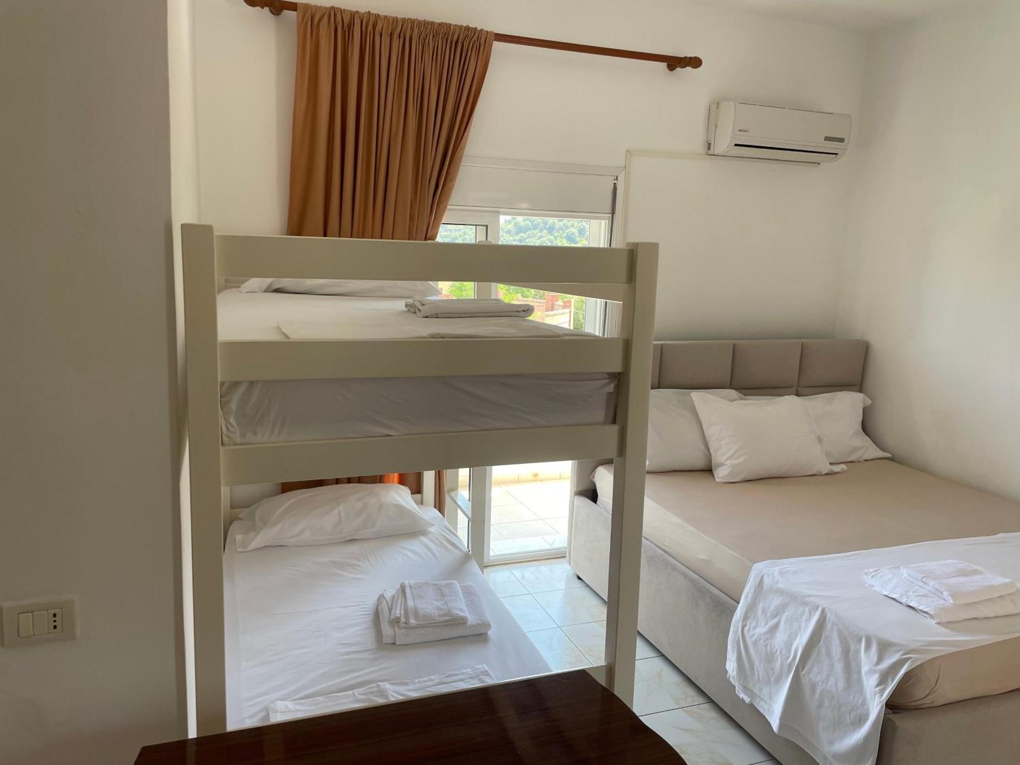 Apartments Rudi Orikum Luaran gambar