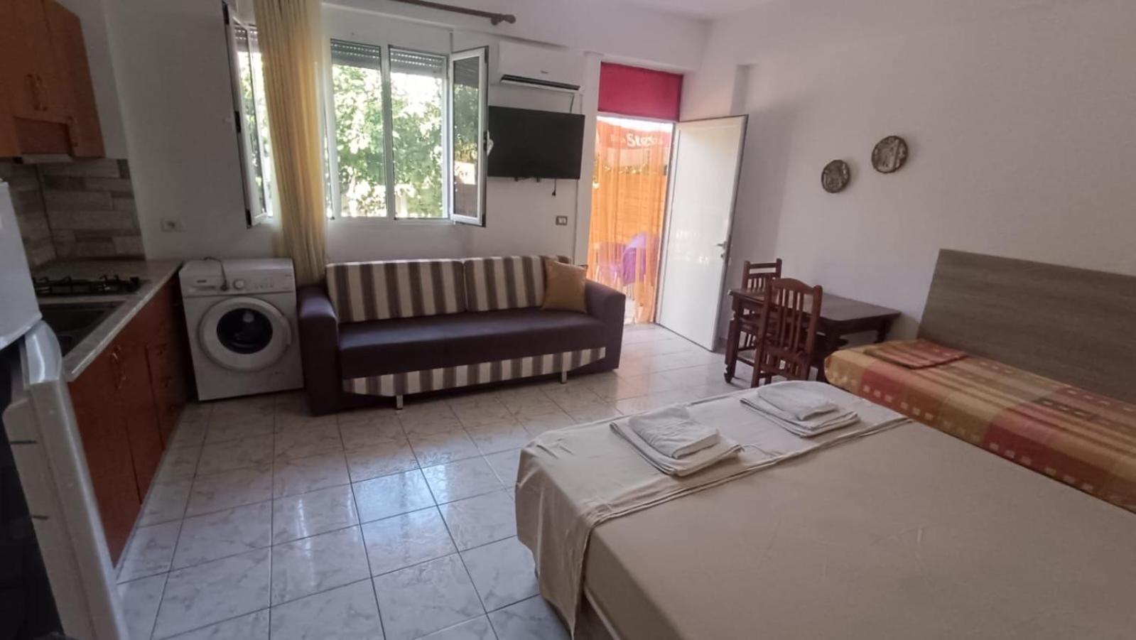 Apartments Rudi Orikum Luaran gambar