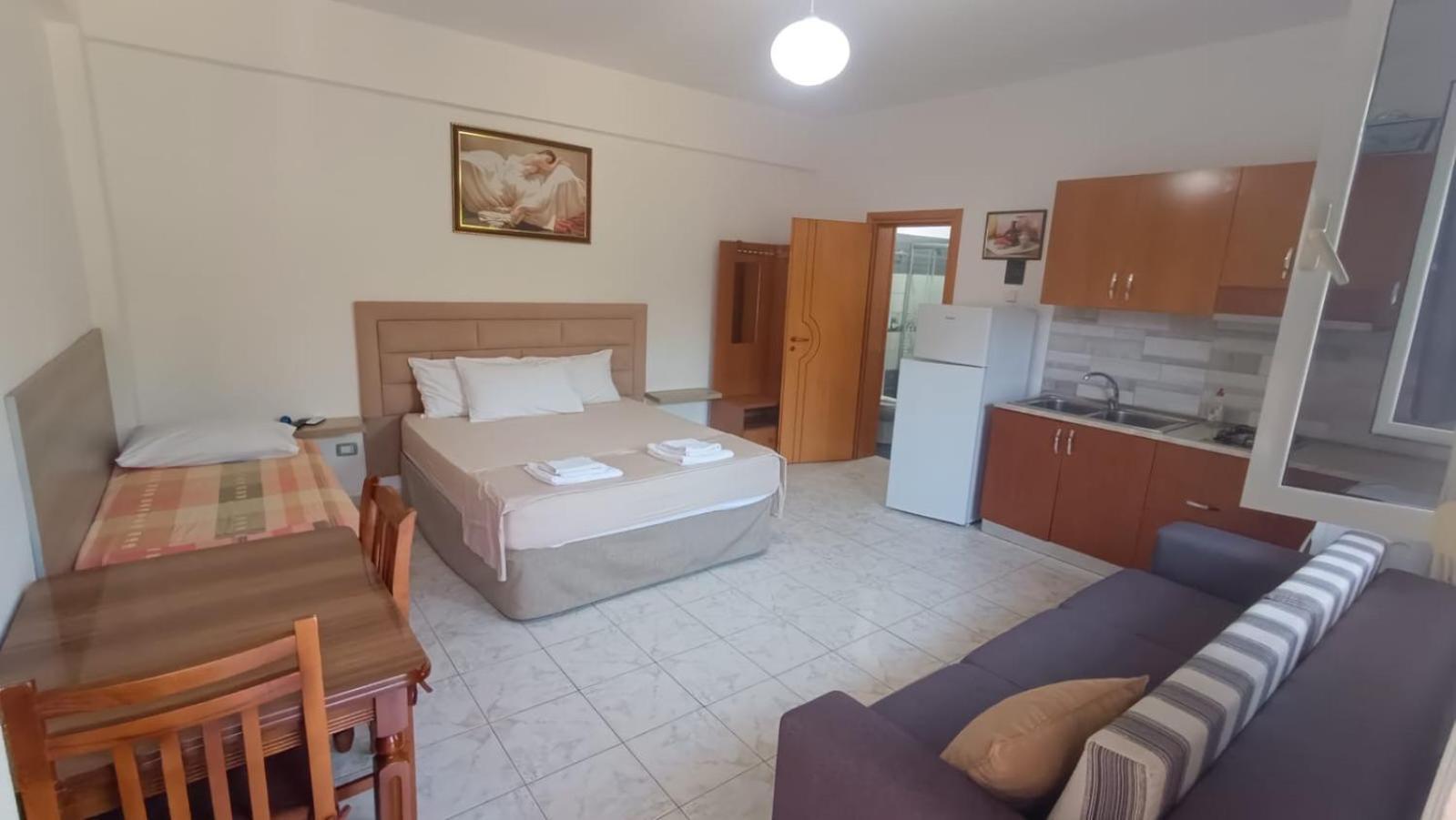 Apartments Rudi Orikum Luaran gambar